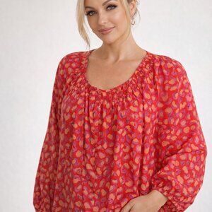 NWOT TUCKER BRAND TUCKER Silk Blend Blouse